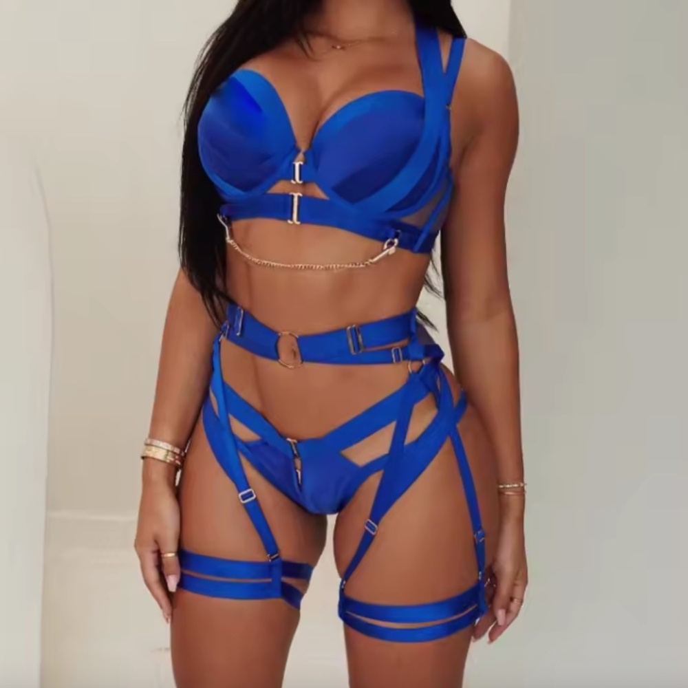 4-PCs Set Multi-Strap Wear Panty Backless Women's Kink Lingerie